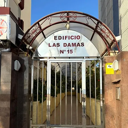 Damas アパート *