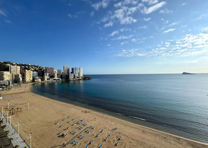 Damas Μπένιντορμ